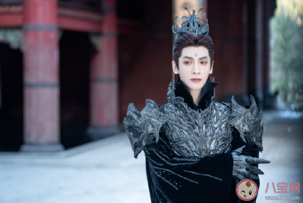 《長月燼明》澹臺燼喜歡葉冰裳嗎 澹臺燼對葉冰裳是什么感情