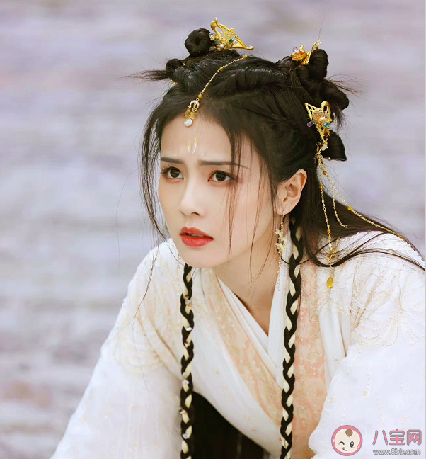 《長月燼明》葉夕霧是黎蘇蘇的一縷惡魂嗎 葉夕霧和黎蘇蘇是同一個人嗎