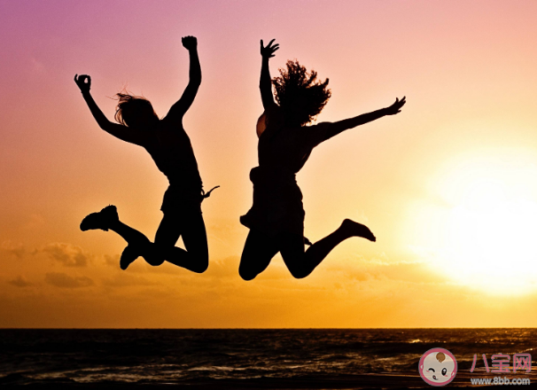 從熟人變成好友需要多久 一生能交到多少朋友 從熟人變成好友需要多久 一生能交到多少朋友