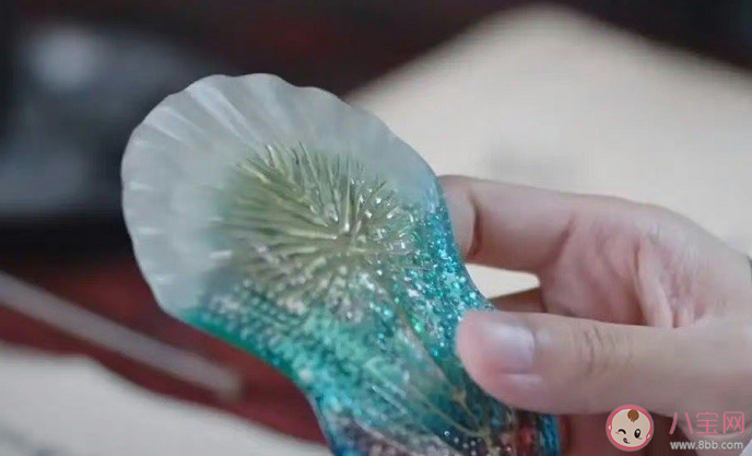 《長月燼明》護心鱗為什么救澹臺燼 護心鱗飛出是意外嗎