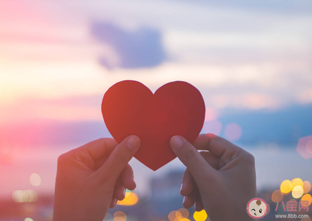 戀愛是應(yīng)該感性些還是理性點 怎么用男性思維談戀愛