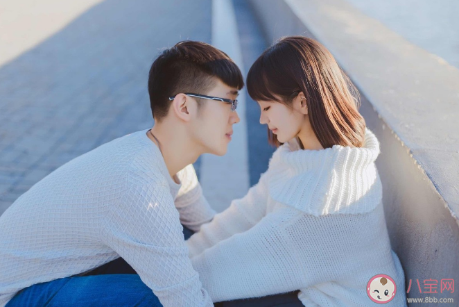 暗戀到什么程度才能表白 為什么有人選擇暗戀 暗戀到什么程度才能表白 為什么有人選擇暗戀