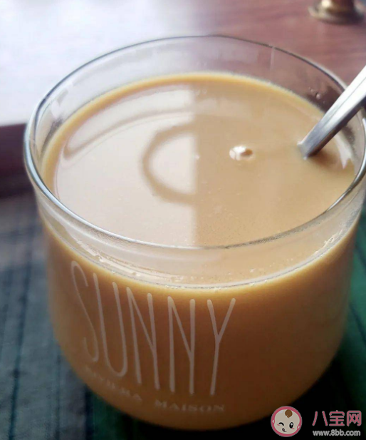 炭燒酸奶更有營養嗎 炭燒酸奶和普通酸奶有什么區別