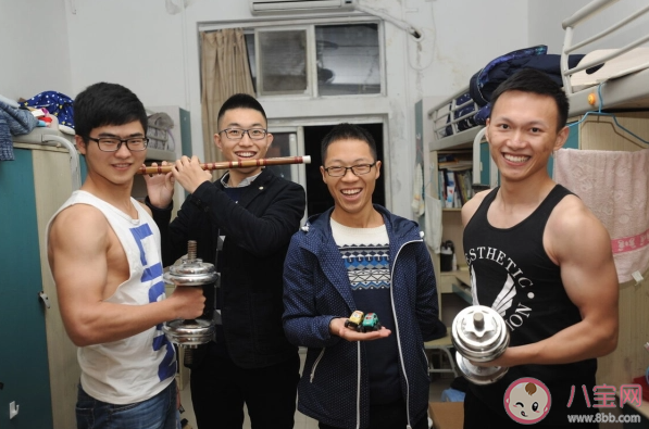 大學畢業后還會和室友聯系嗎 畢業后室友都怎樣了 大學畢業后還會和室友聯系嗎 畢業后室友都怎樣了