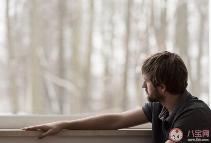 中年孤獨有哪幾種 如何看待中年的孤獨