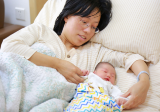 低生育率背后高齡產婦十年翻一番 高齡產婦該如何規避生育風險