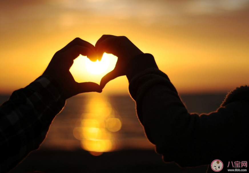 他只是愛我卻不理會我靈魂的出口 愛與不愛如何分辨 他只是愛我卻不理會我靈魂的出口 愛與不愛如何分辨