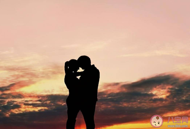 主動會不會讓人覺得廉價 有必要關注誰主動的嗎