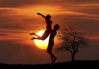 愛欲太強就意味著失去自我 太愛一個人會怎樣