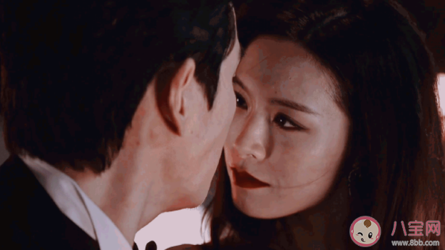 《消失的她》有哪些伏筆 《消失的她》結(jié)局是什么