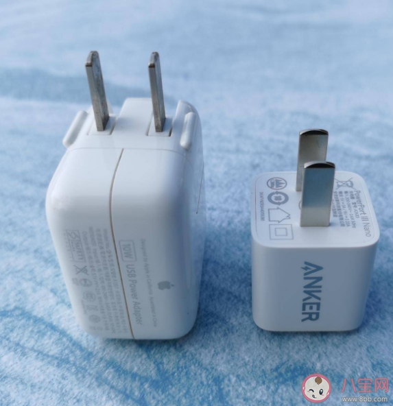 不用手機原裝充電器有哪些隱患 原裝和非原裝的手機充電器差別大嗎