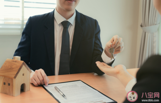 房東為賣房給中介發8888元紅包是真的嗎 杭州二手市場有多卷