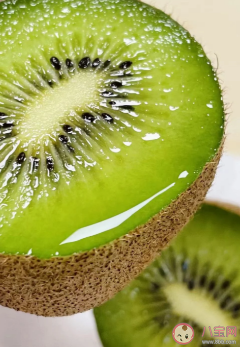 每天吃1個獼猴桃有什么好處 獼猴桃屬于熱性還是涼性 每天吃1個獼猴桃有什么好處 獼猴桃屬于熱性還是涼性