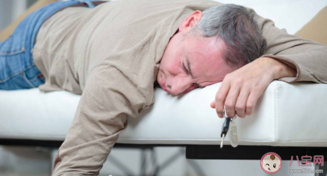 大腦為什么會突然斷片 出現哪些癥狀可能是短暫性全面性遺忘