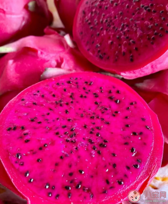 吃了紅心火龍果尿液和便便會變紅嗎 火龍果可以空腹吃嗎
