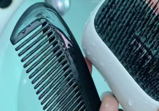 不同材質梳子怎么清洗 為什么梳子里會很多臟東西