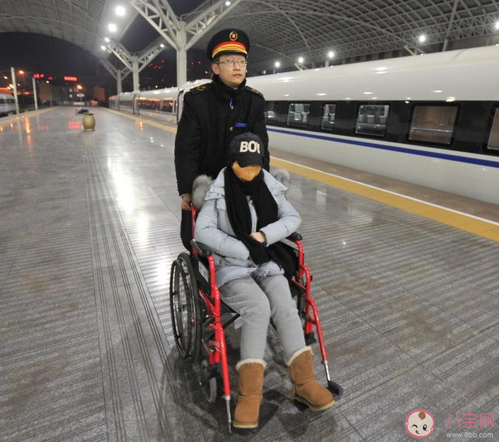 輪椅能帶上高鐵嗎 帶輪椅上高鐵要注意些什么 輪椅能帶上高鐵嗎 帶輪椅上高鐵要注意些什么