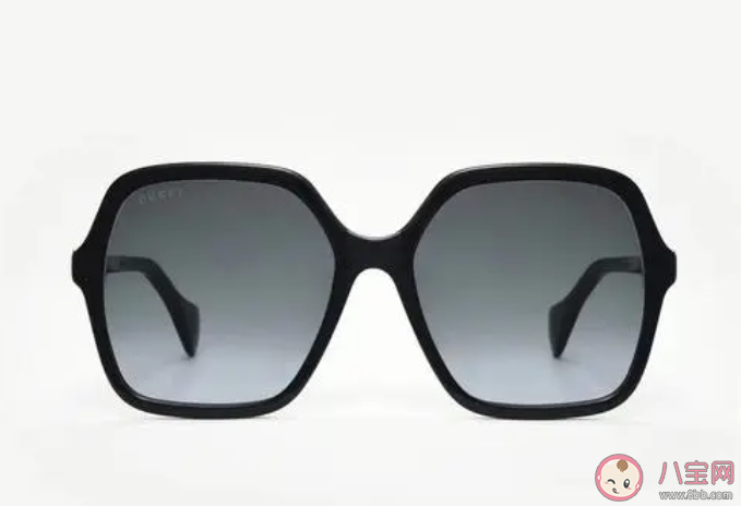 開車別戴黑色太陽鏡是為什么 如何挑選各色太陽眼鏡