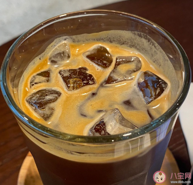 長(zhǎng)期喝咖啡皮質(zhì)醇會(huì)過高嗎 要不要經(jīng)常喝咖啡 長(zhǎng)期喝咖啡皮質(zhì)醇會(huì)過高嗎 要不要經(jīng)常喝咖啡