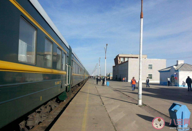 綠皮火車硬臥上中下三鋪哪個最好 上中下三鋪優(yōu)缺點是什么