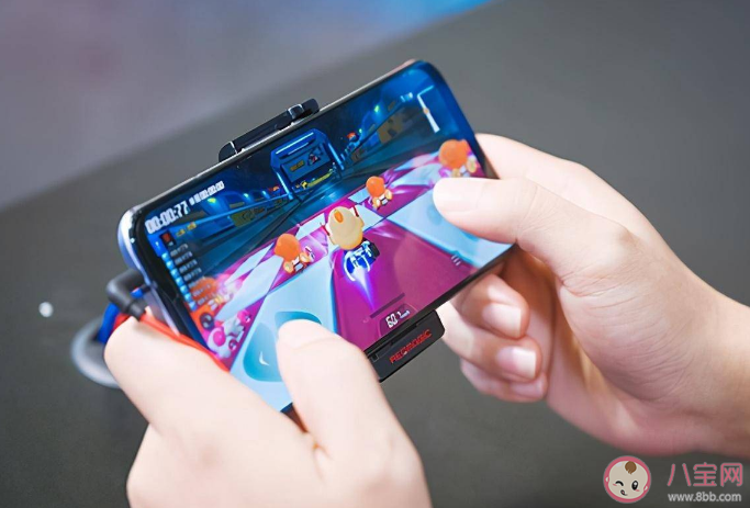 86.1%受訪者會漫無目的刷手機 如何正確應對手機的各種信息