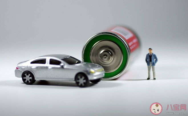 你會買油車還是電車 年輕人第一輛車是買油車還是電車