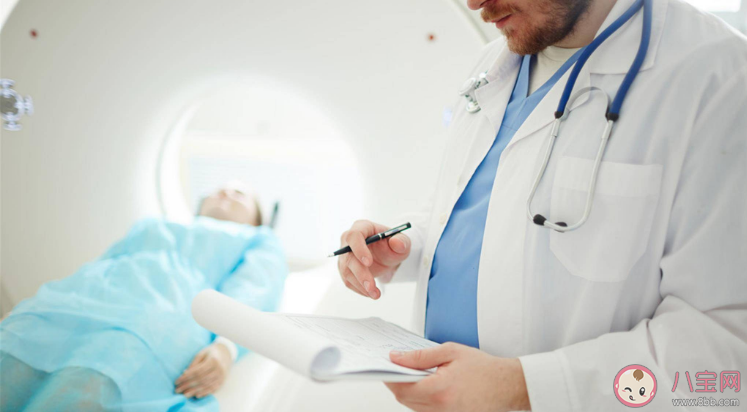 為什么摔了一跤也要做CT 腿骨折了為什么要做頭部ct 為什么摔了一跤也要做CT 腿骨折了為什么要做頭部ct