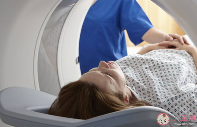 為什么摔了一跤也要做CT 腿骨折了為什么要做頭部ct 為什么摔了一跤也要做CT 腿骨折了為什么要做頭部ct