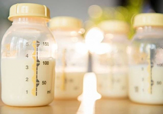 母乳低聚糖究竟有什么作用 吃母乳的好處都有哪些
