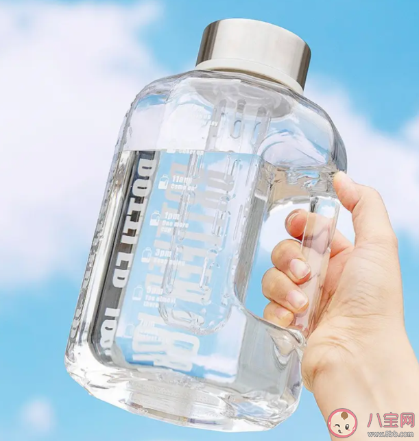 剛買的杯子要怎么清洗 新杯子怎么去除異味