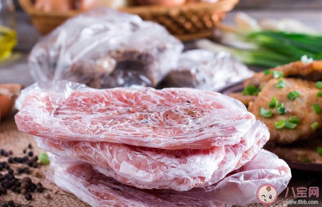 把肉泡在水里解凍好嗎 凍肉如何解凍 把肉泡在水里解凍好嗎 凍肉如何解凍