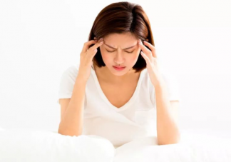 月經不調會導致乳房脹痛嗎 月經幾個月沒來就需要治療