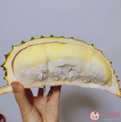 國產榴蓮迎來首次上市 為什么榴蓮那么臭