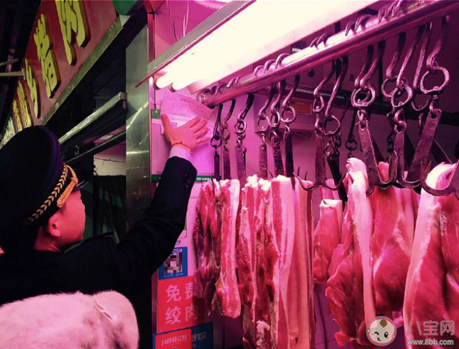 菜市場生鮮燈將被禁用是真的嗎 怎樣挑選豬肉 菜市場生鮮燈將被禁用是真的嗎 怎樣挑選豬肉