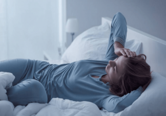 睡眠時間短癌癥風險會升高嗎 睡眠時間短和癌癥有什么關系