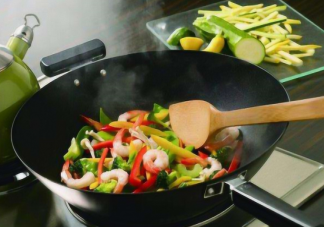 做飯的壞習慣可能導致家庭癌 炒完菜立馬關油煙機好嗎