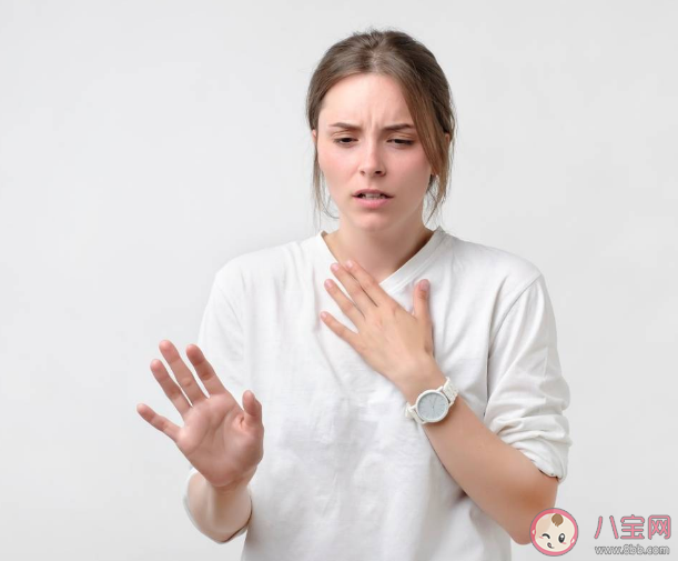 頻繁清嗓子有什么危害 總是喜歡清嗓子是什么原因