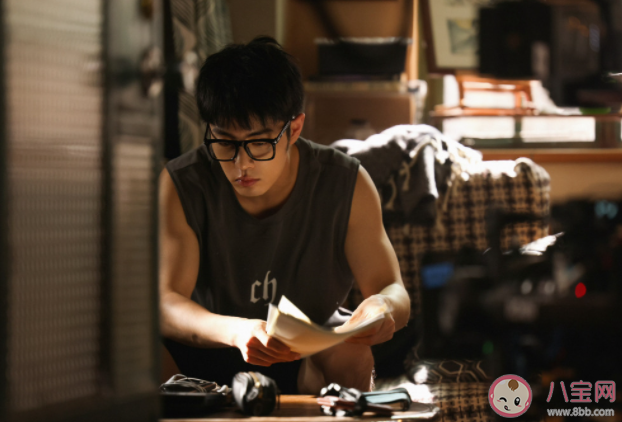 《驕陽伴我》劇評怎么寫 《驕陽伴我》觀后感