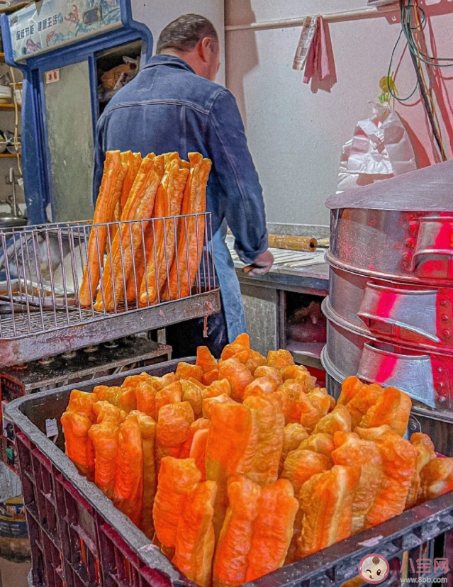 為什么油條都是兩根一起炸 油條配豆?jié){吃有什么好處
