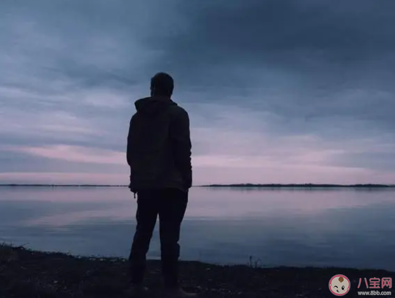 收入低的人更容易感到孤獨 覺得孤獨的時候該怎么辦