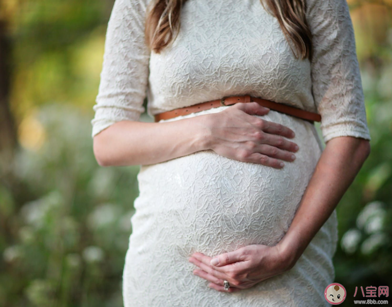 女子腹痛不知懷孕醫院廁所產女 真的有人懷孕了不自知嗎