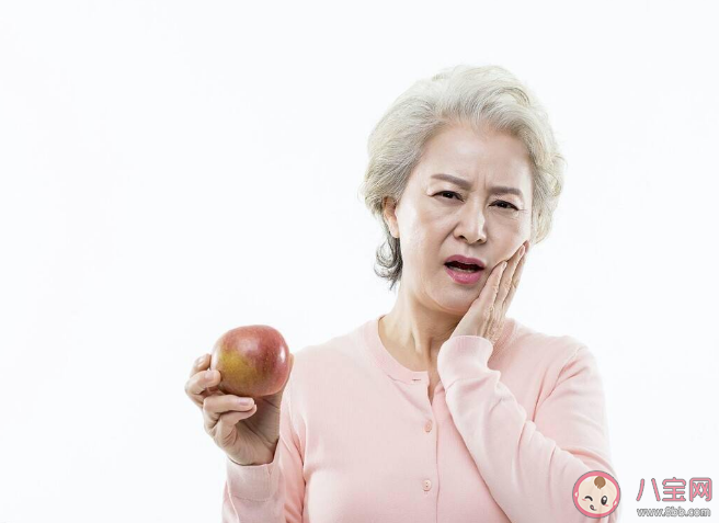 老了就掉牙嗎 老年人錯誤的口腔健康觀念有哪些