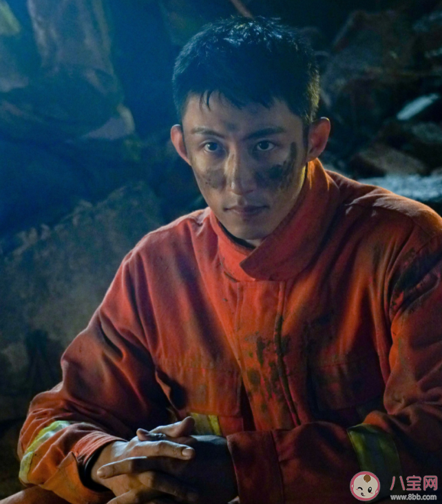 《他從火光中走來》好看嗎 《他從火光中走來》評價怎么樣