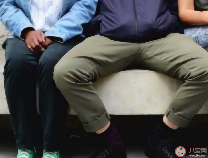 為什么說女生要分開腿坐 分開腿坐更健康嗎