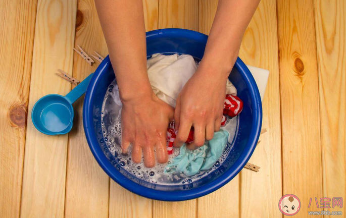 一條穿臟了的內褲上有什么 洗內褲這幾個錯誤別犯