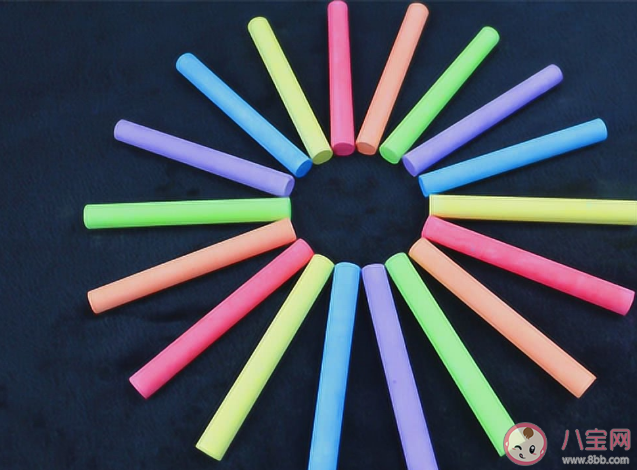 為什么對粉筆聲很敏感 為什么磨粉筆會發(fā)出尖銳的聲音 為什么對粉筆聲很敏感 為什么磨粉筆會發(fā)出尖銳的聲音