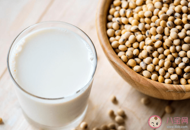 高鈣奶更補鈣嗎 高鈣奶真的那么好嗎 高鈣奶更補鈣嗎 高鈣奶真的那么好嗎