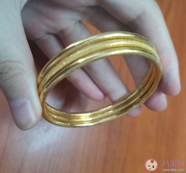 金價跌跌不休大金鐲子還能安排嗎 今年金價為什么創出歷史新高 金價跌跌不休大金鐲子還能安排嗎 今年金價為什么創出歷史新高