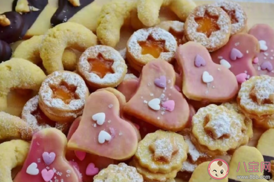 孩子每天會吃進(jìn)多少人工色素 什么是人工色素