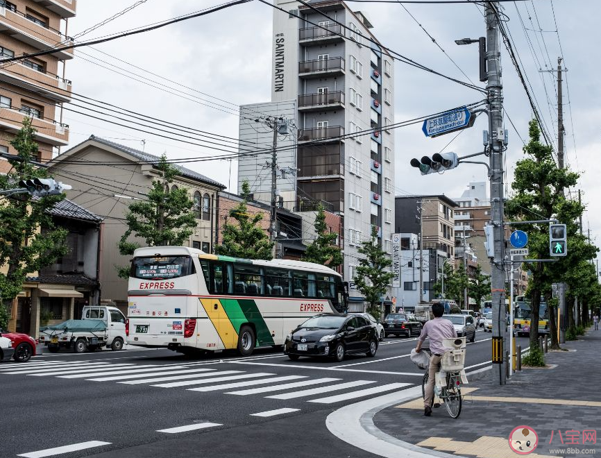 日本為什么有那么多電線桿 日本的電線桿為什么這么亂 日本為什么有那么多電線桿 日本的電線桿為什么這么亂